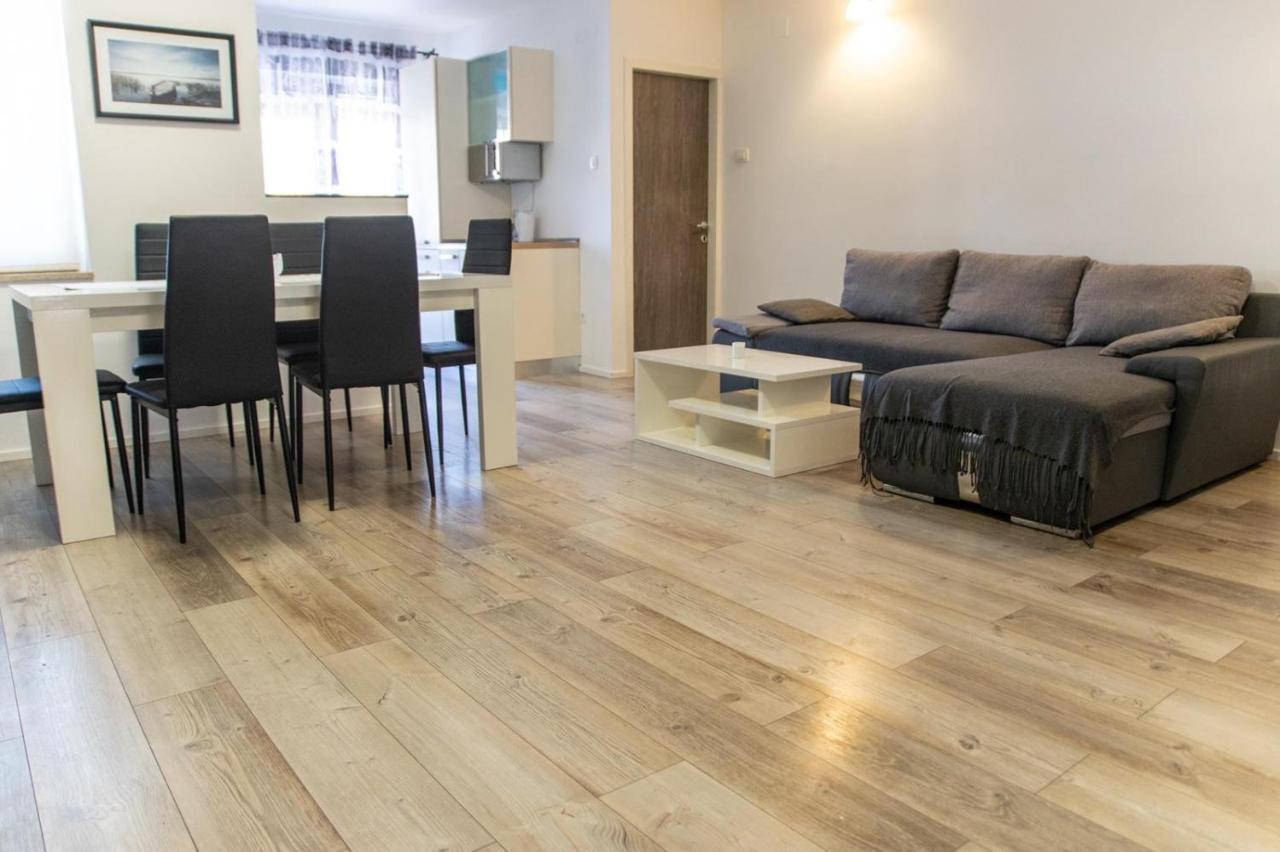 Jaklin Apartment *