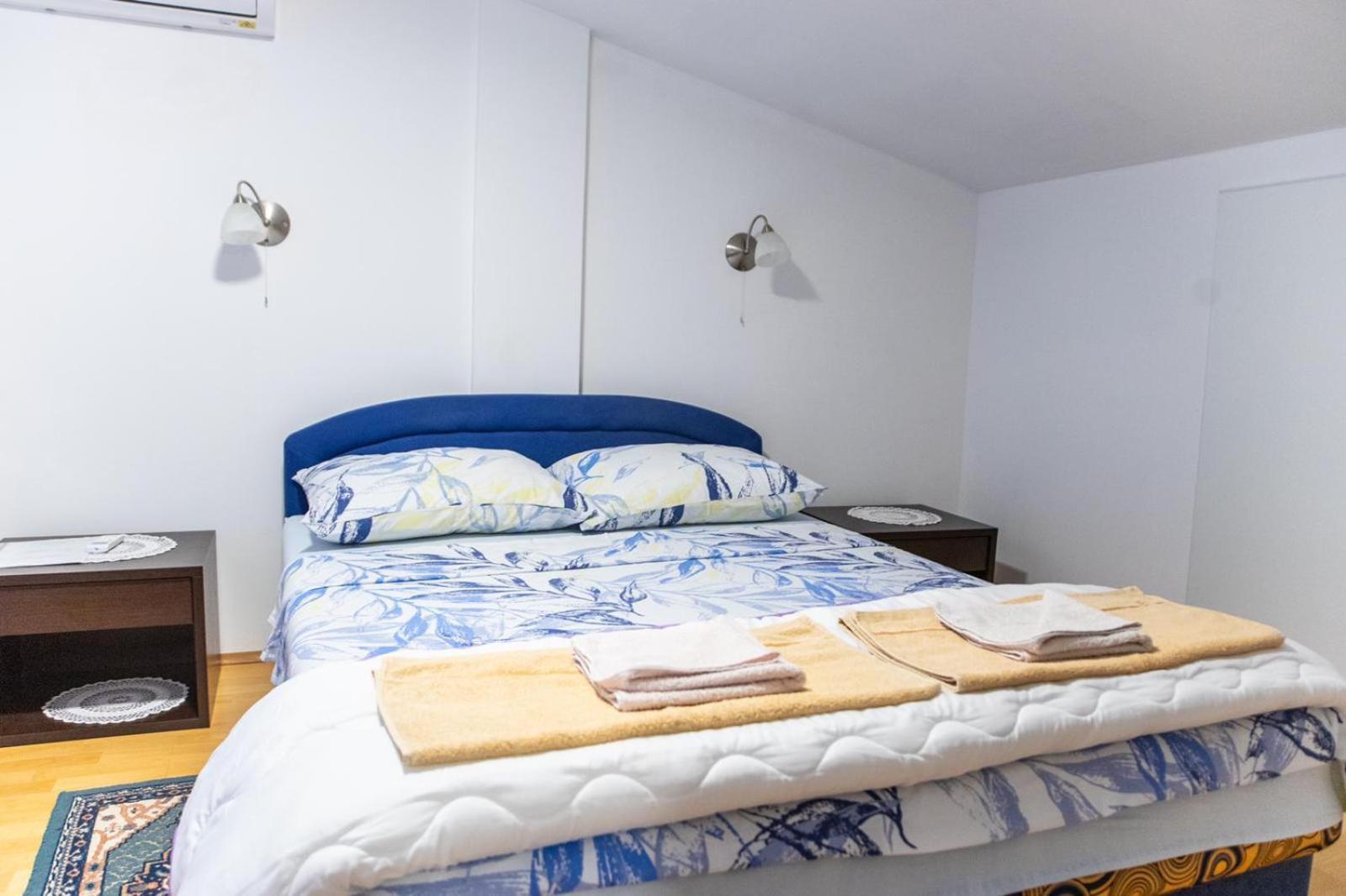 Apartment Jaklin *